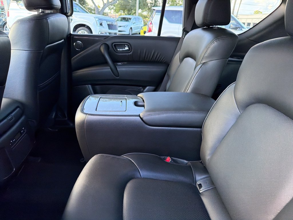 Used 2024 Nissan Armada SL w/ Midnight Edition Package RWD image 34