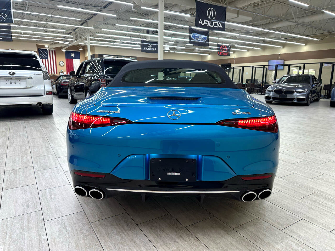 Used 2024 Mercedes-Benz SL 43 AMG image 8