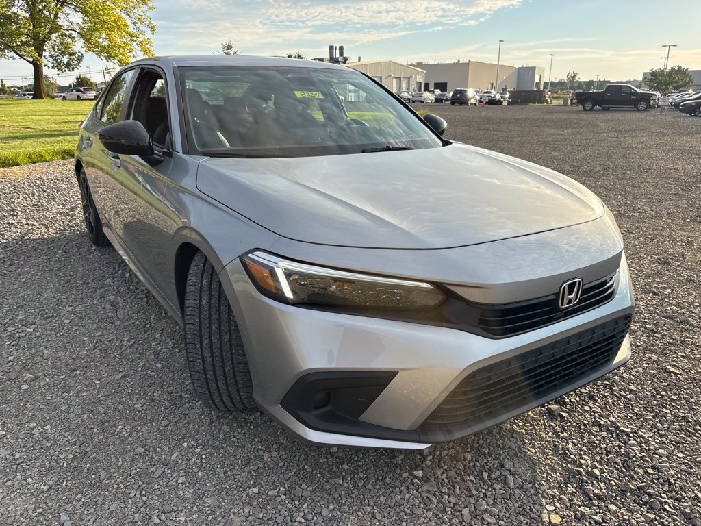 Used 2023 Honda Civic Sport image 12