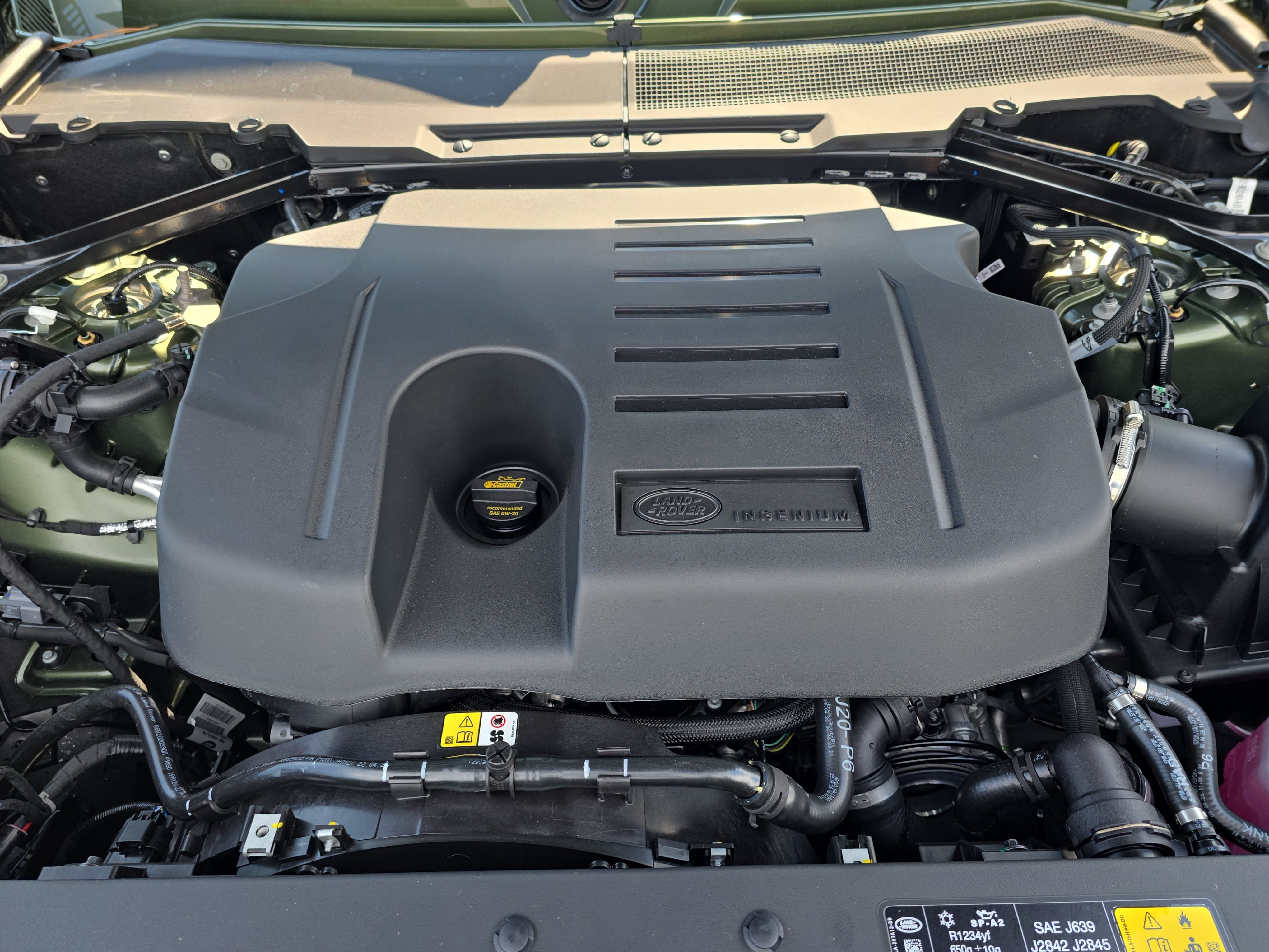 New 2026 Land Rover Defender 110 X-Dynamic SE AWD/4WD image 30
