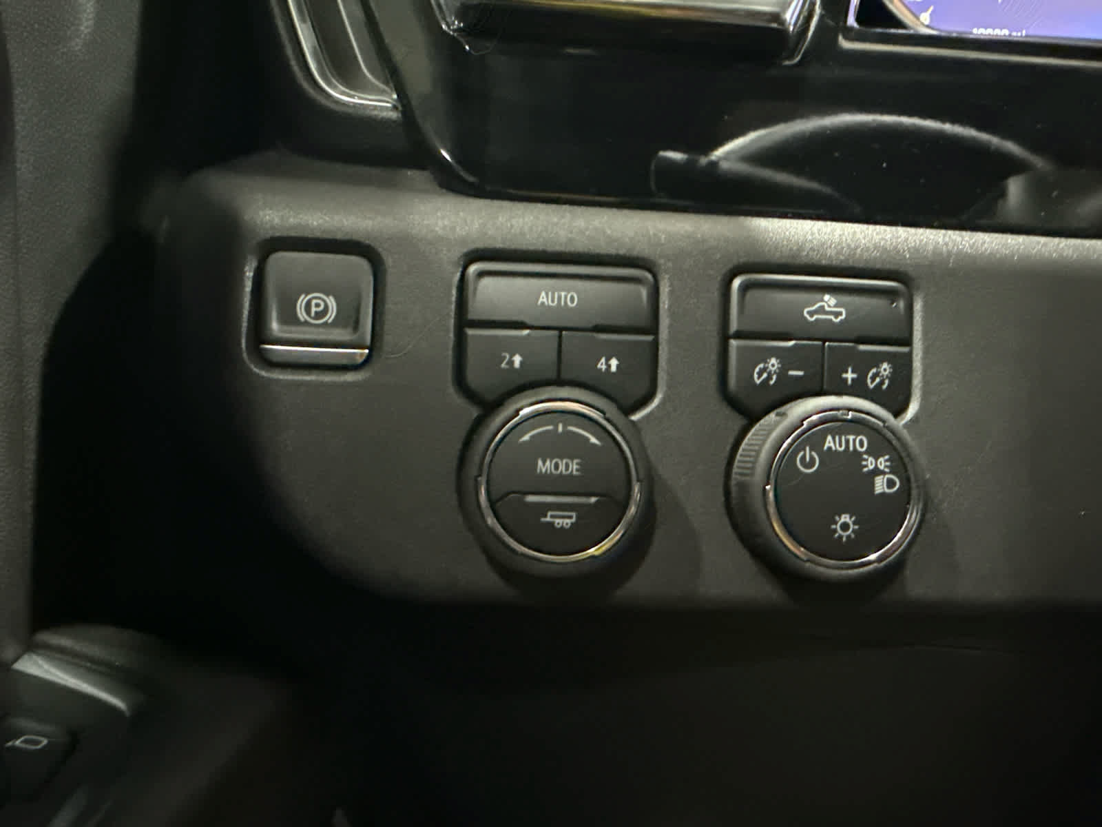Certified 2025 Chevrolet Silverado 1500 LT w/ All Star Edition Plus AWD/4WD image 15