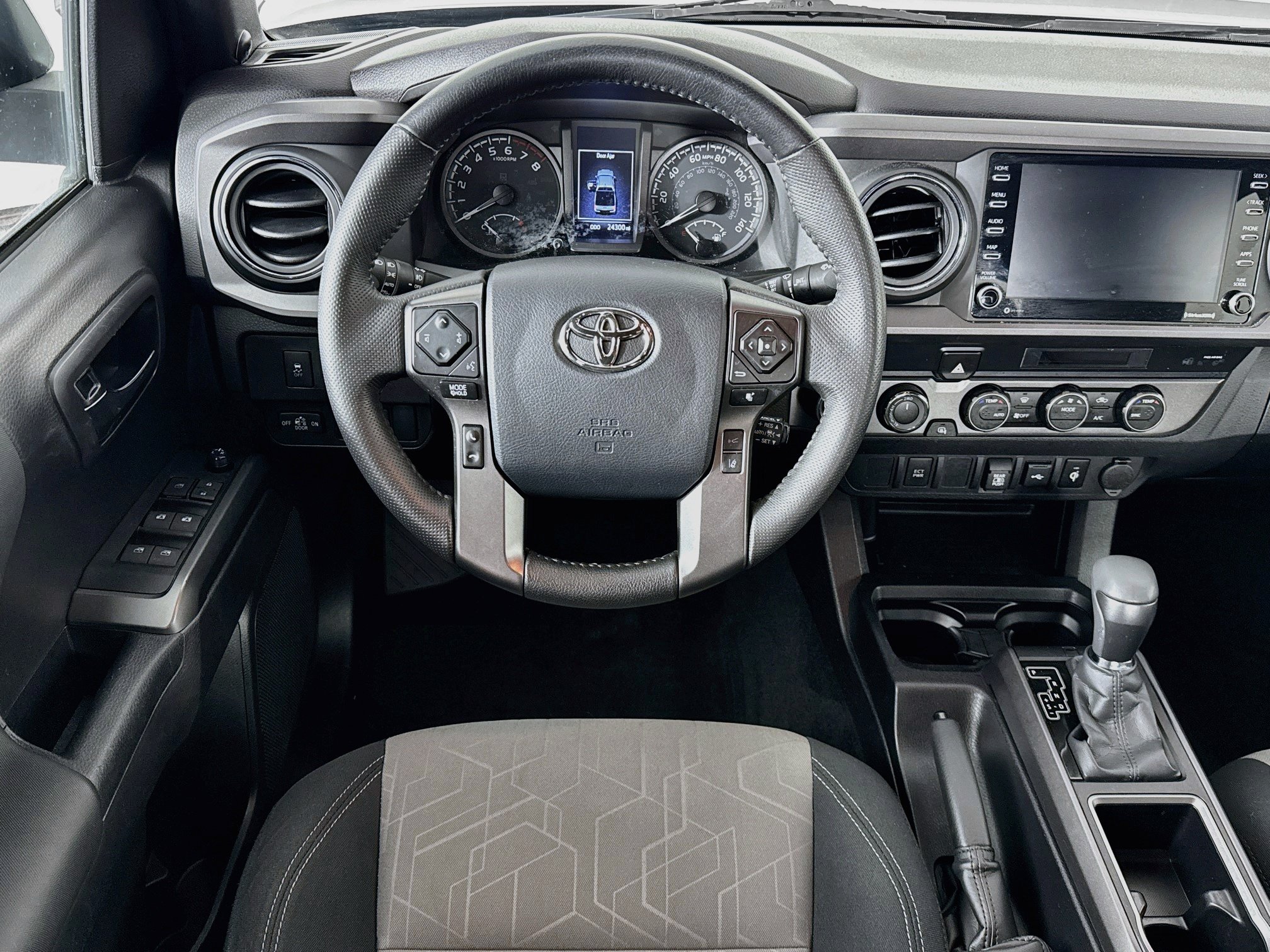 Used 2023 Toyota Tacoma TRD Off-Road AWD/4WD image 20