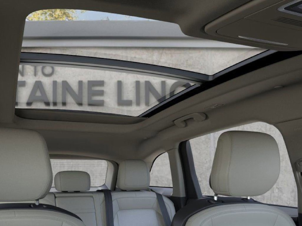 New 2026 Lincoln Nautilus Premier w/ Equipment Group 102A AWD/4WD image 22