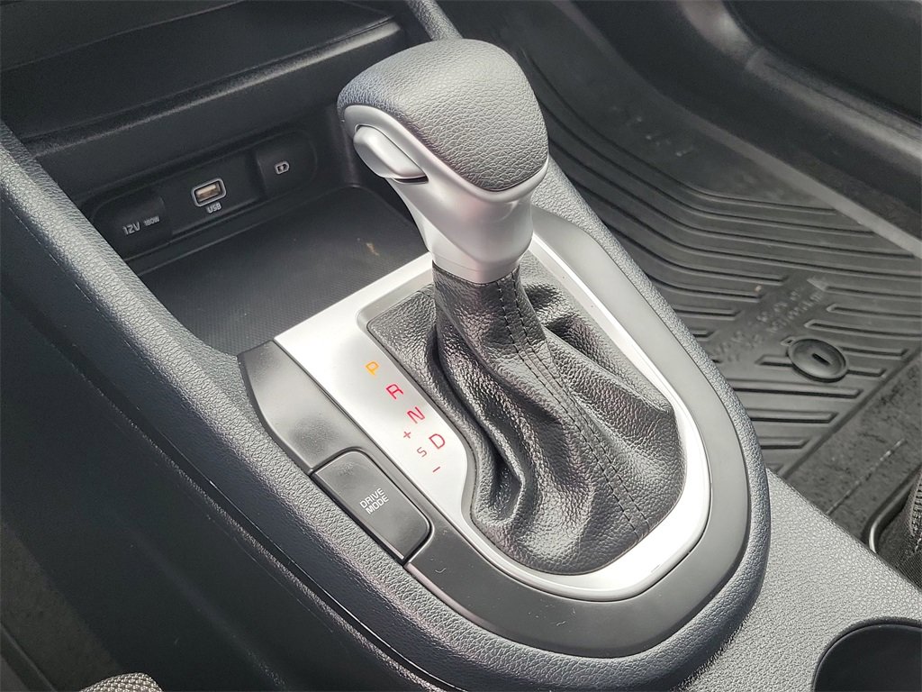 Used 2024 Kia Forte LXS w/ LXS Technology Package image 15