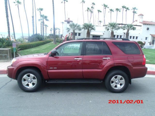 Used 2006 Toyota 4Runner SR5 AWD/4WD image 3