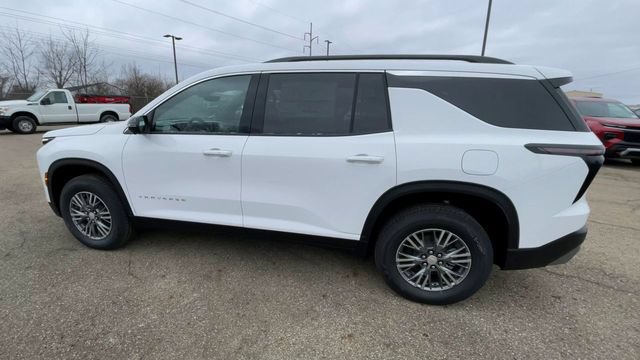 New 2026 Chevrolet Traverse LT w/ Driver Confidence Package FWD image 7