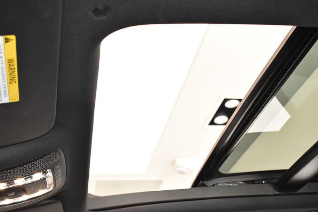 Used 2025 Mercedes-Benz GLE 350 4MATIC image 19