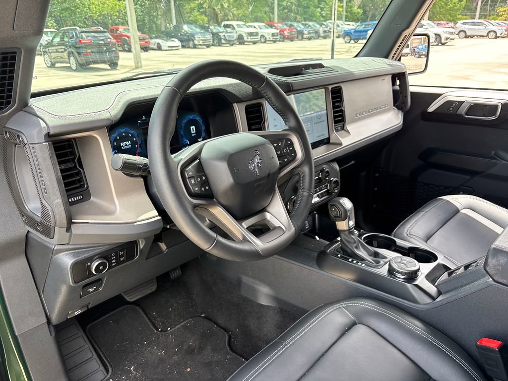 Used 2025 Ford Bronco Outer Banks AWD/4WD image 6