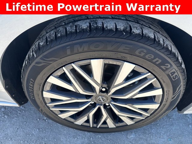 Used 2024 Nissan Altima 2.5 SV image 26