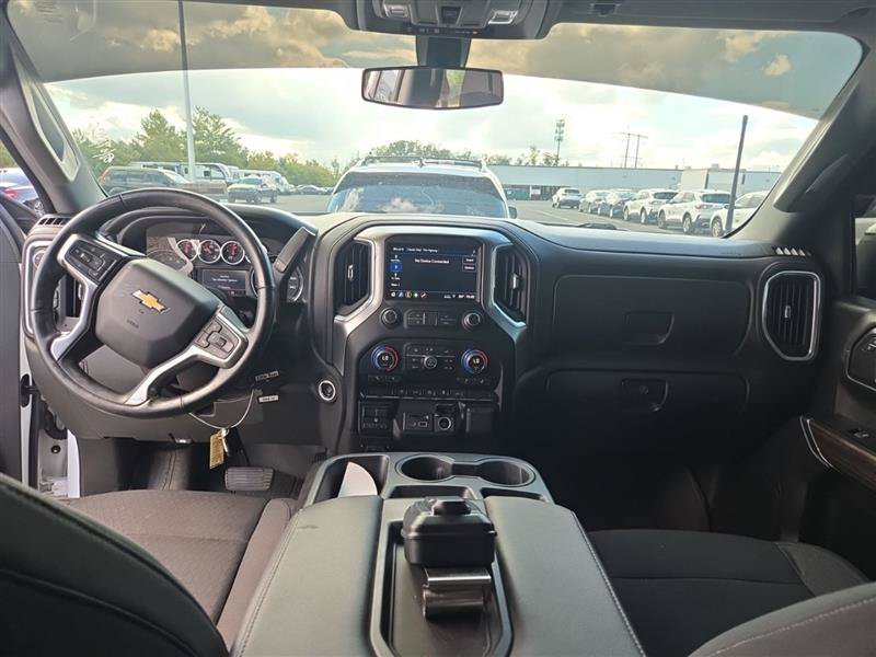 Used 2019 Chevrolet Silverado 1500 LT w/ All-Star Edition AWD/4WD image 4