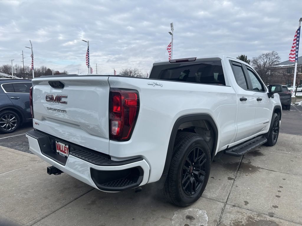 Used 2023 GMC Sierra 1500 Pro w/ Graphite Edition image 7