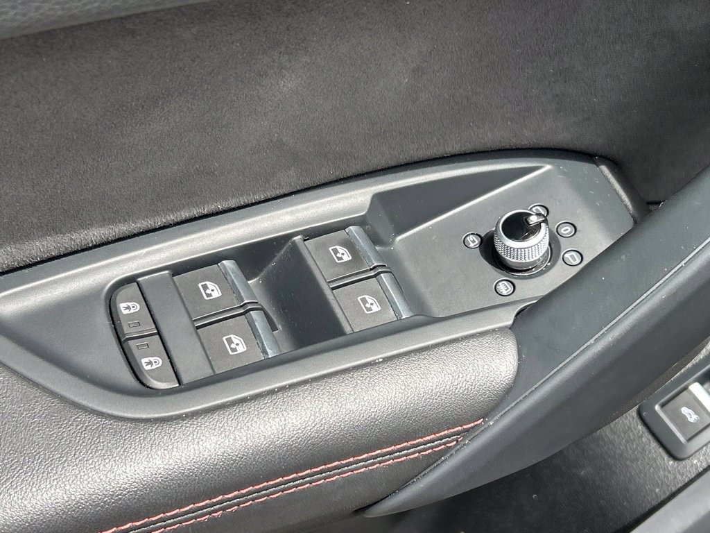 Used 2022 Audi SQ5 Premium Plus w/ Premium Plus Package AWD/4WD image 19