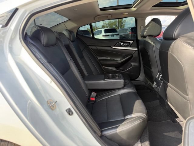 Used 2019 Nissan Maxima 3.5 SL FWD image 18