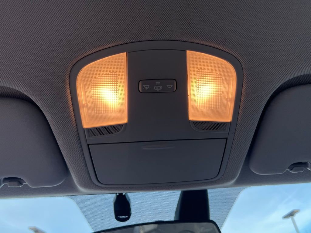 Used 2020 Hyundai Elantra SEL w/ Cargo Package (C1) image 34