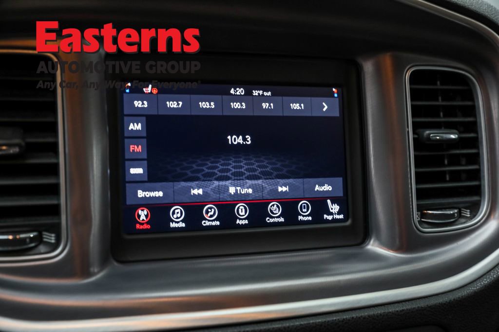 Used 2021 Dodge Charger SXT w/ Leather Interior Group image 19