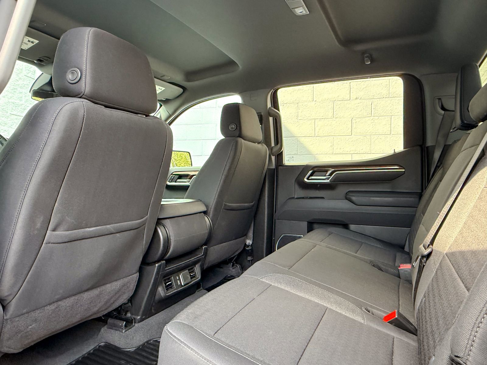Certified 2026 Chevrolet Silverado 1500 LT AWD/4WD image 34
