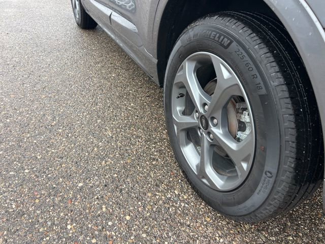 Certified 2024 Ford Escape ST-Line w/ Tech Pack #1 AWD/4WD image 24