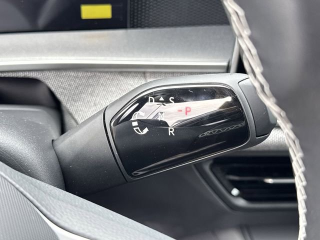 New 2026 Volkswagen Tiguan S FWD image 13