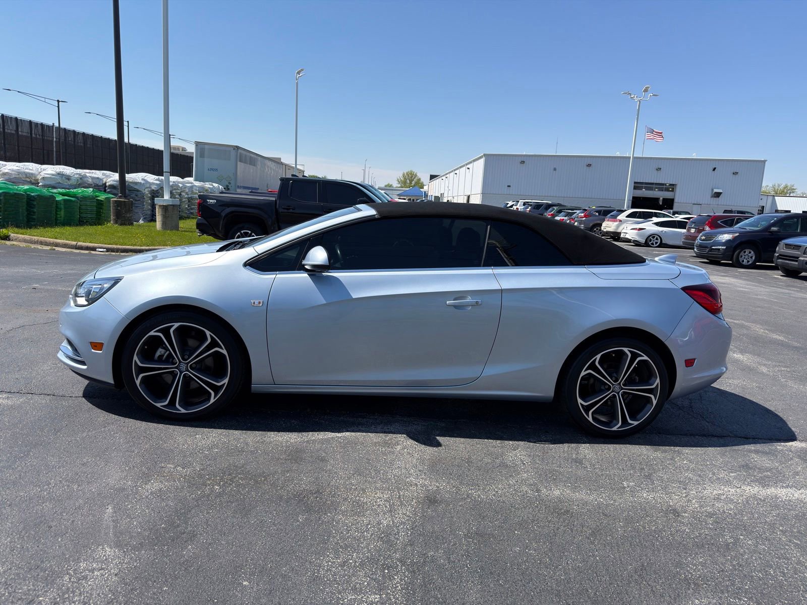Used 2016 Buick Cascada Premium FWD image 3