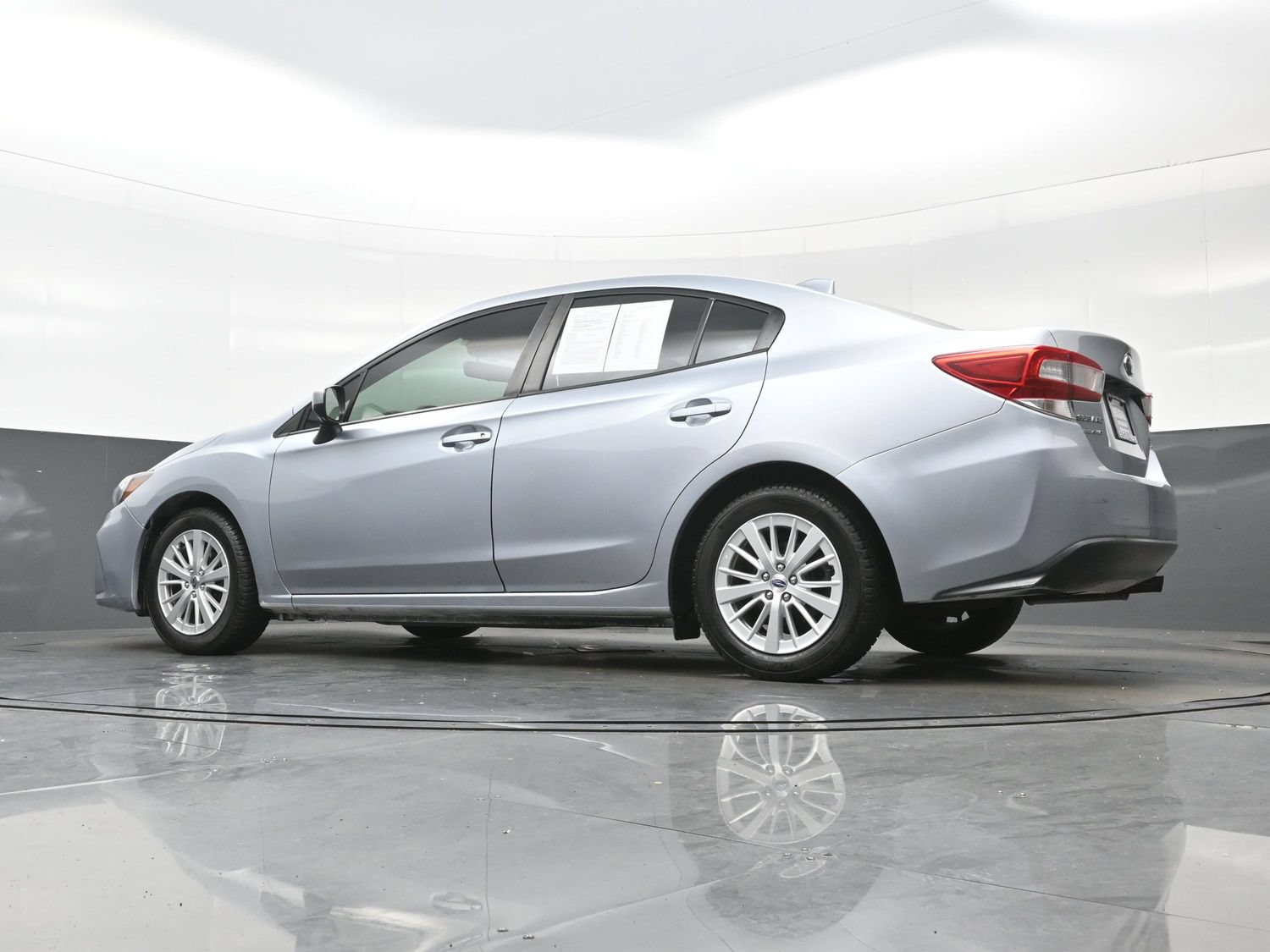 Used 2018 Subaru Impreza 2.0i Premium w/ Eyesight & BSD & Rcta AWD/4WD image 24