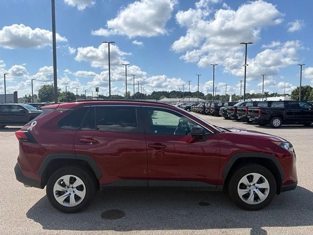 Used 2020 Toyota RAV4 LE w/ Carpet Mat Package FWD image 8