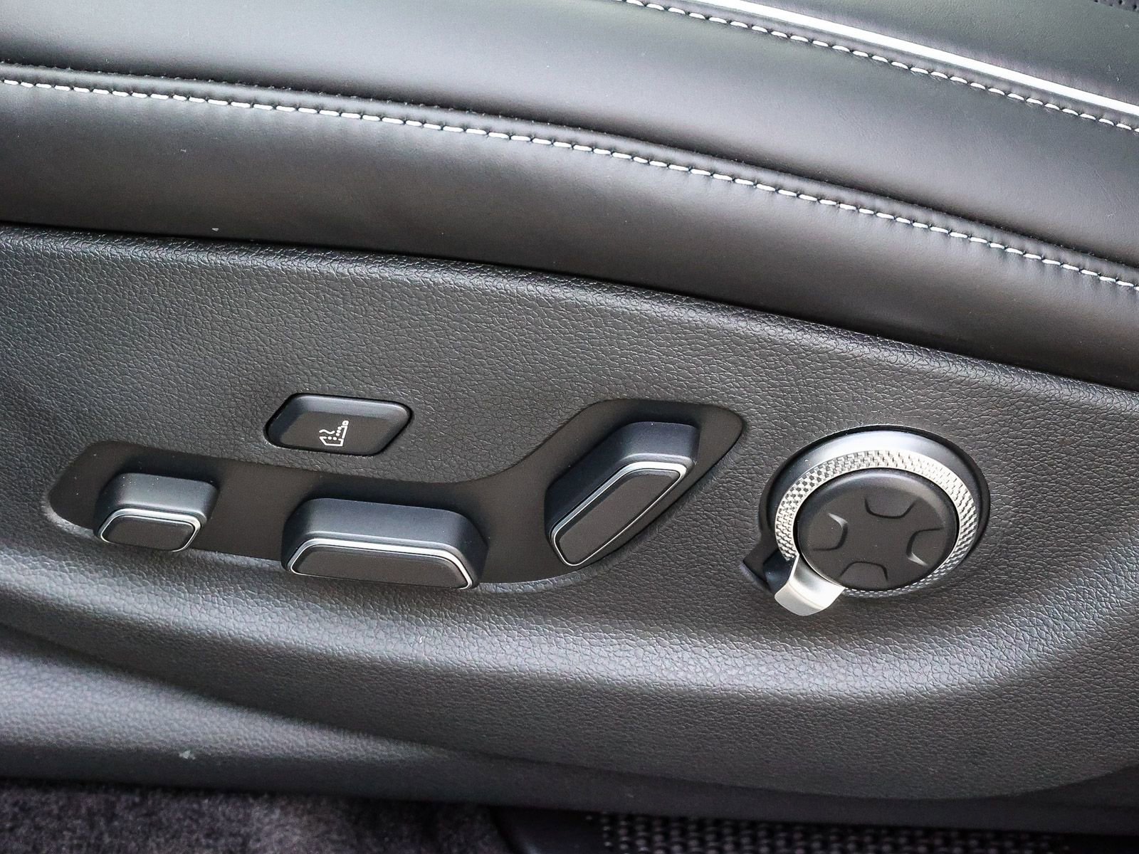 New 2026 Genesis GV80 3.5T e-SC image 24