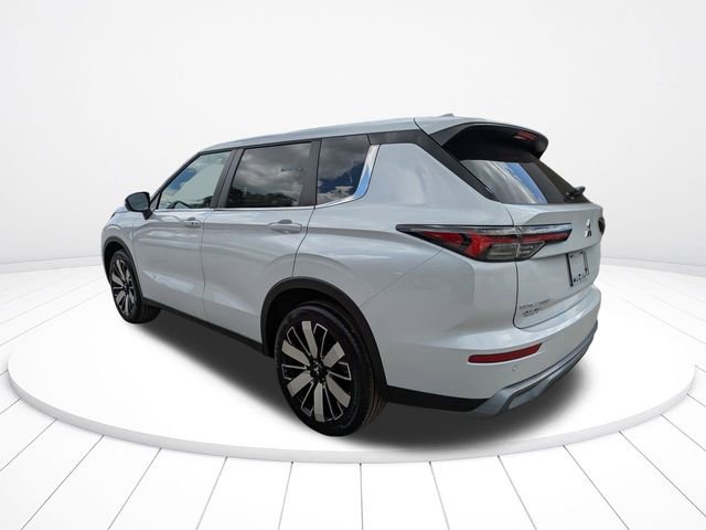 New 2026 Mitsubishi Outlander SE FWD image 6