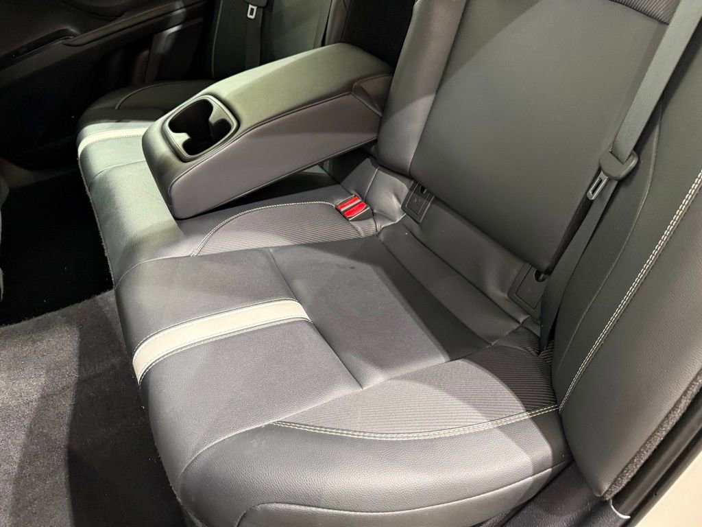 Certified 2025 Toyota Camry SE FWD image 17
