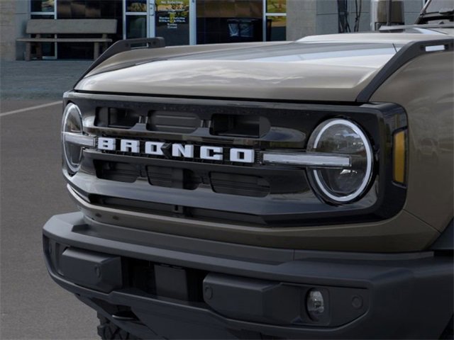 New 2025 Ford Bronco Outer Banks w/ Sasquatch Package image 19