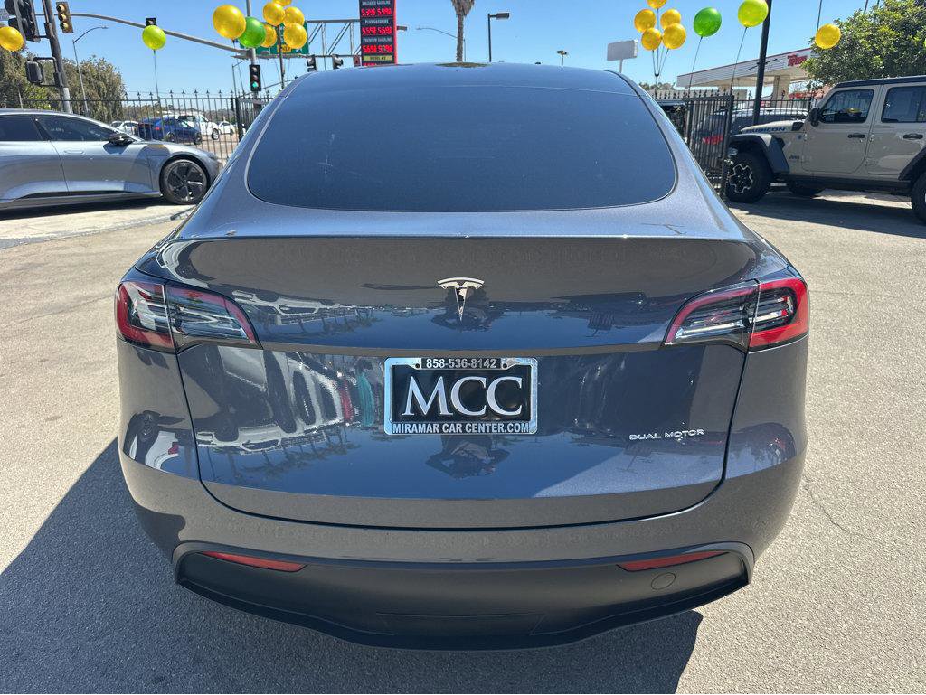 Used 2023 Tesla Model Y Long Range AWD/4WD image 12