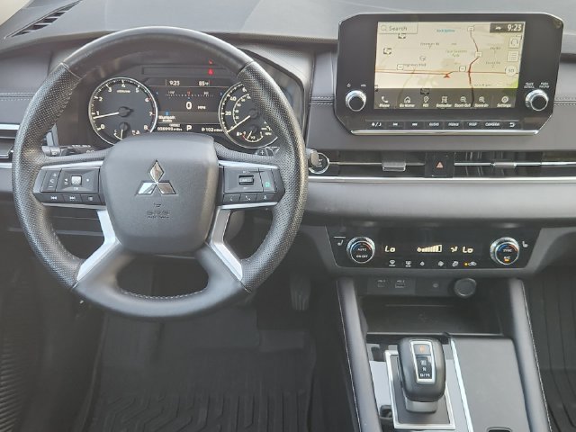 Used 2024 Mitsubishi Outlander SE FWD image 28