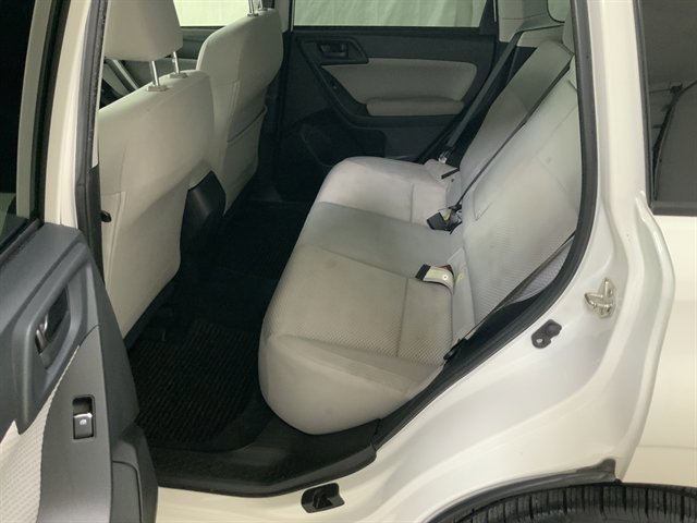 Used 2018 Subaru Forester 2.5i Premium AWD/4WD image 17