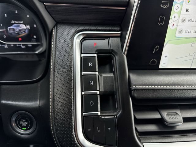 Used 2022 GMC Yukon SLT AWD/4WD image 16