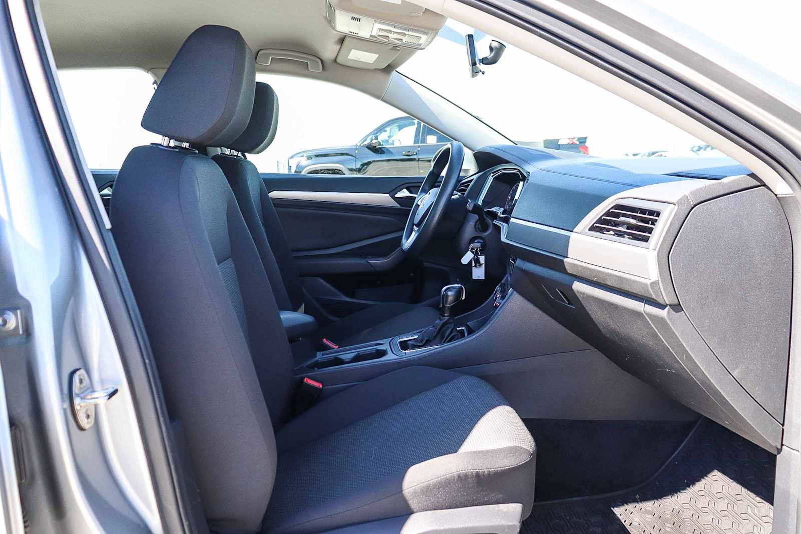 Used 2019 Volkswagen Jetta S w/ Driver Assistance Package image 17