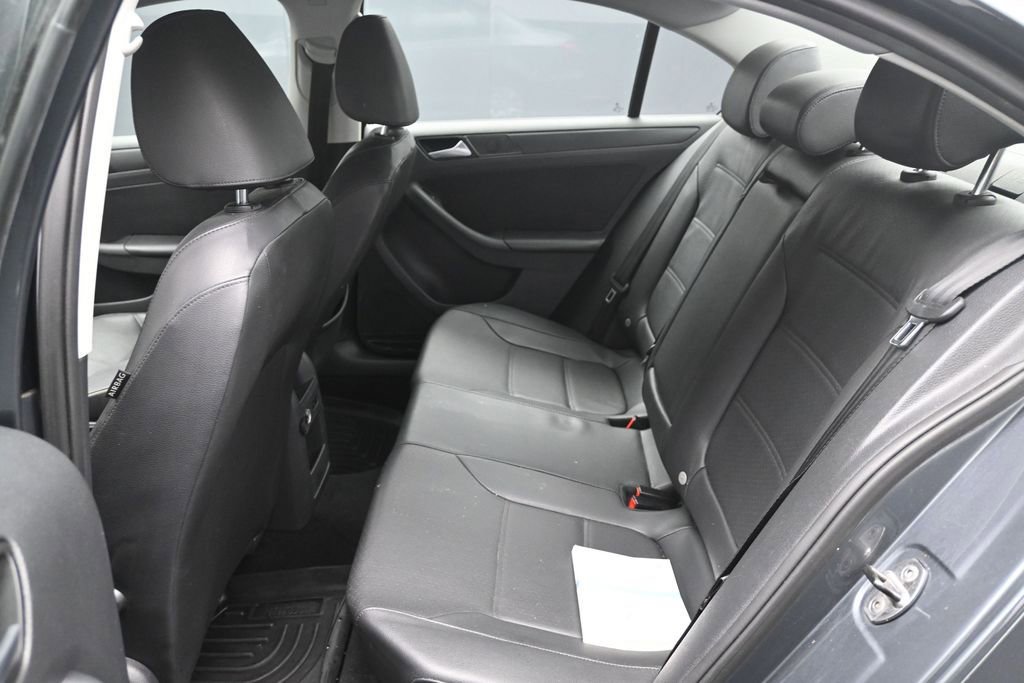 Used 2014 Volkswagen Jetta SE FWD image 21