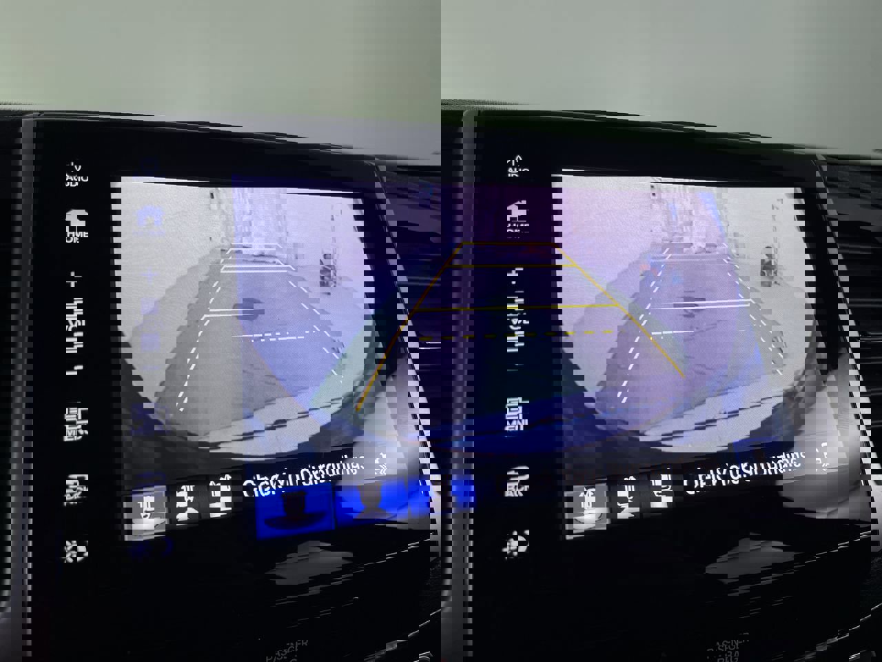 Used 2017 Honda Pilot Elite image 16