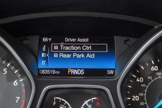 Used 2017 Ford Focus Titanium FWD image 44