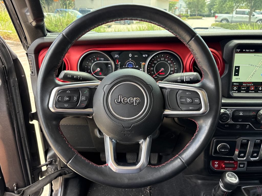 Used 2018 Jeep Wrangler Rubicon AWD/4WD image 17