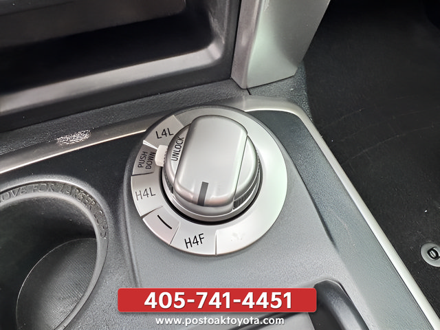 Used 2021 Toyota 4Runner Limited AWD/4WD image 20