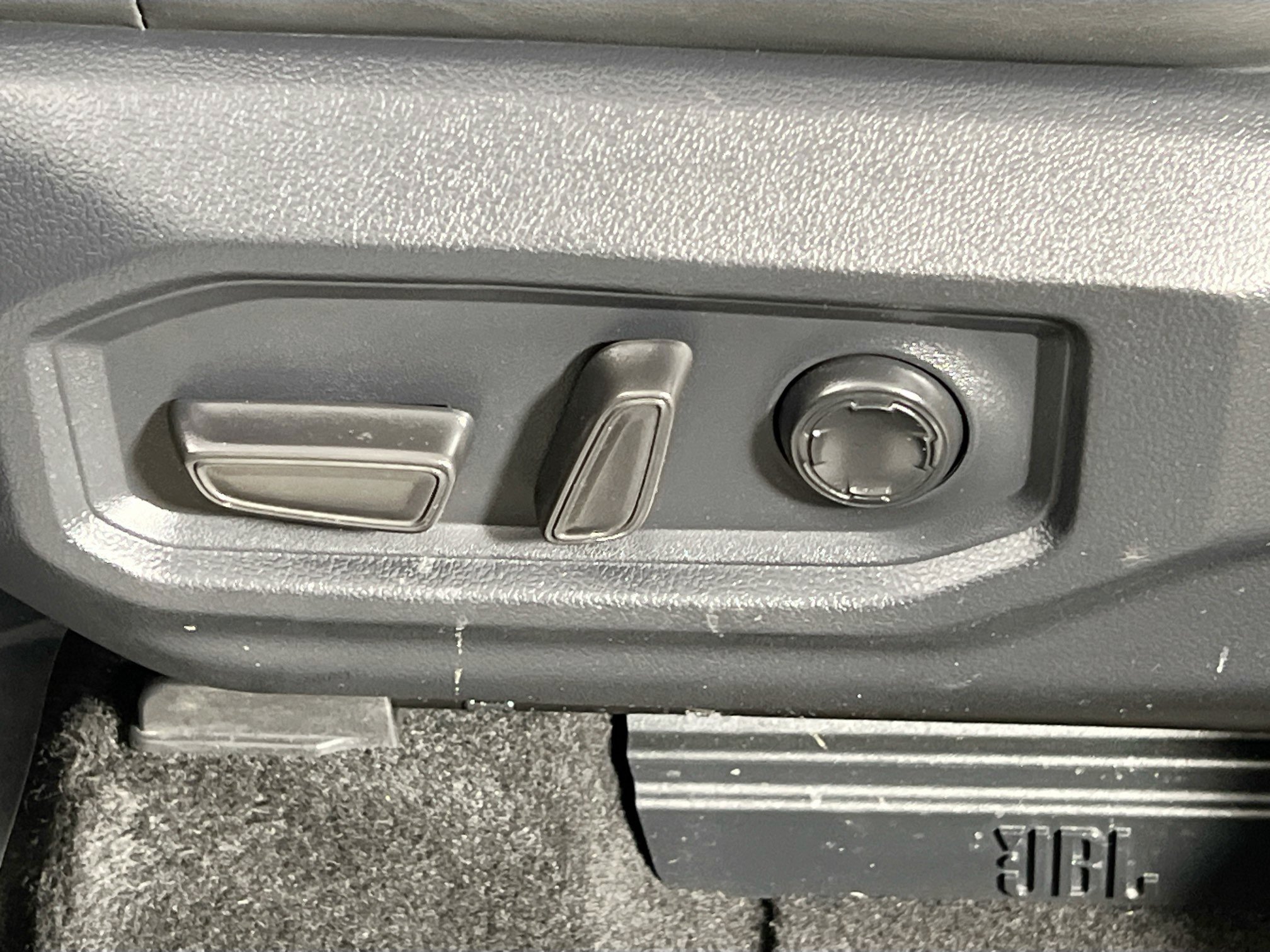 Used 2024 Toyota Tundra Platinum RWD image 16