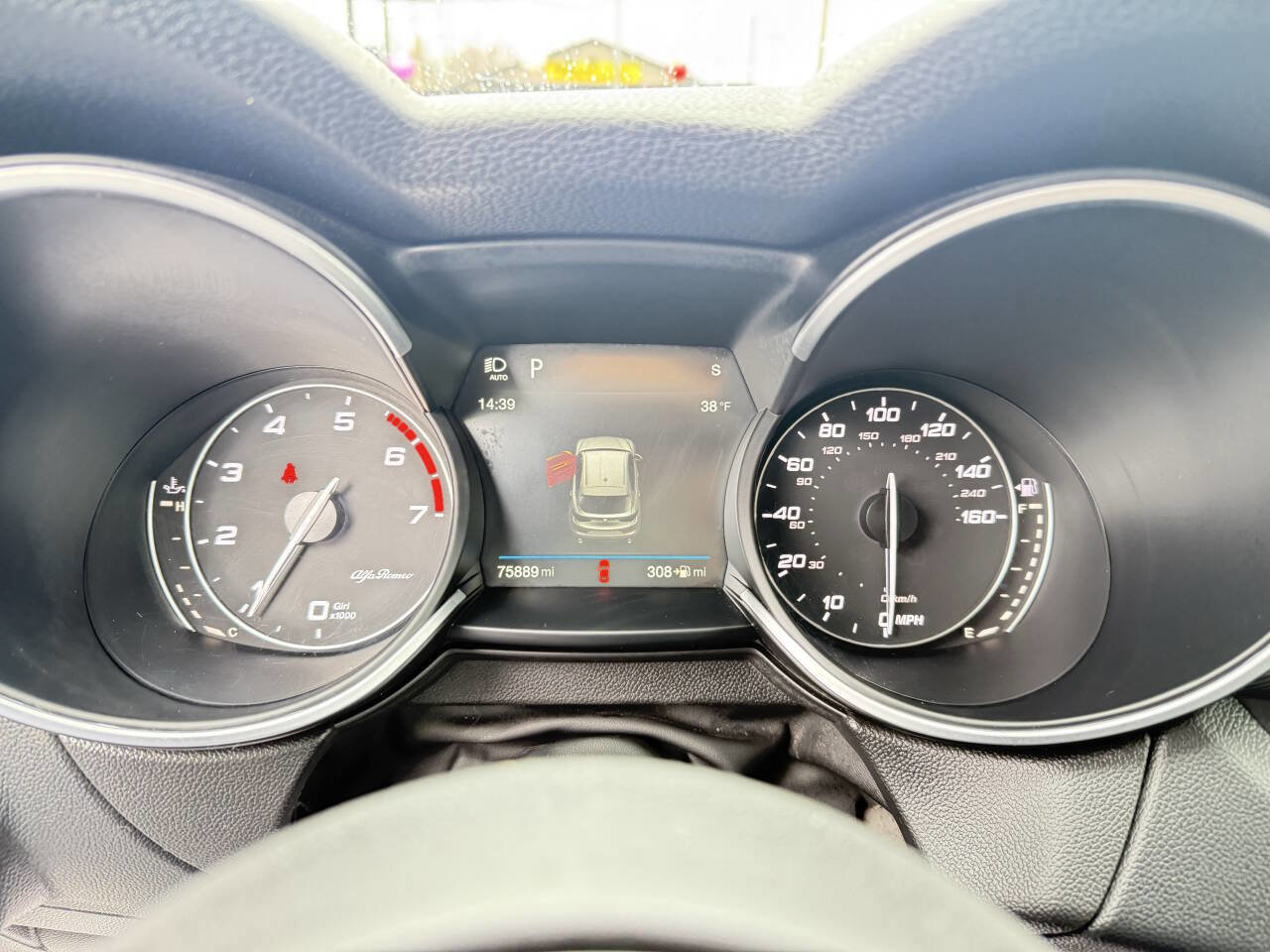 Used 2018 Alfa Romeo Stelvio Ti Sport image 9