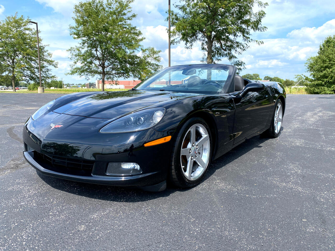 Used 2005 Chevrolet Corvette Convertible w/ Preferred Equipment Group image 1