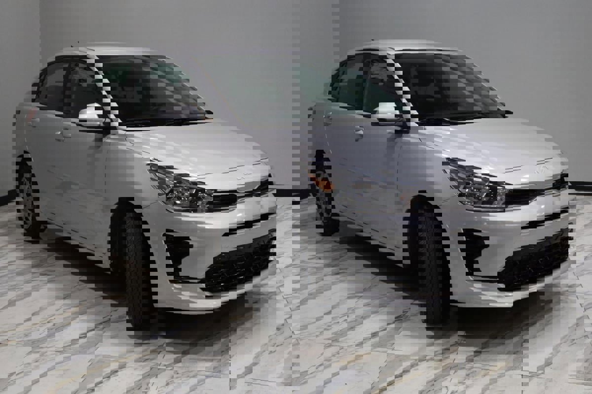 Used 2022 Kia Rio S image 4