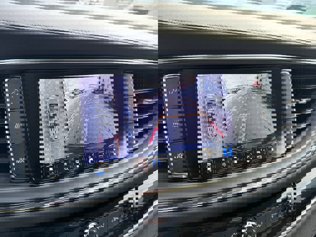 Used 2024 Buick Enclave Avenir image 31