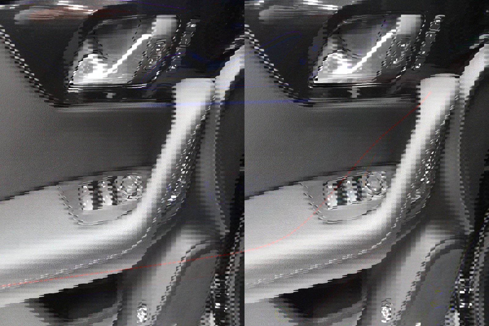 Used 2023 Chevrolet Blazer RS w/ Driver Confidence II Package image 13