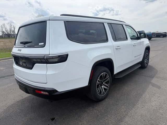 New 2026 Jeep Grand Wagoneer L 4WD w/ Premium Group I image 7