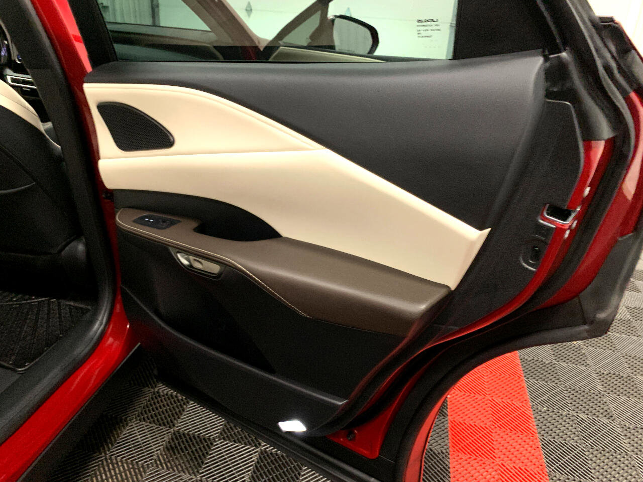 Used 2024 Lexus RX 350 FWD image 46