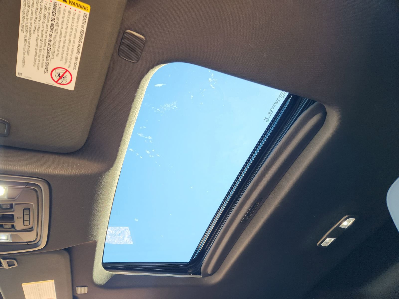 Used 2023 GMC Sierra 2500 Denali w/ Denali Ultimate Package image 30