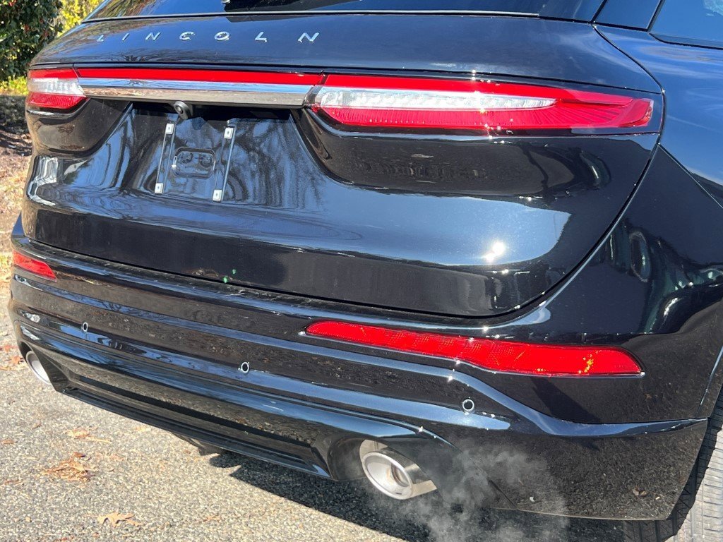 New 2026 Lincoln Corsair Reserve w/ Jet Appearance Package image 5