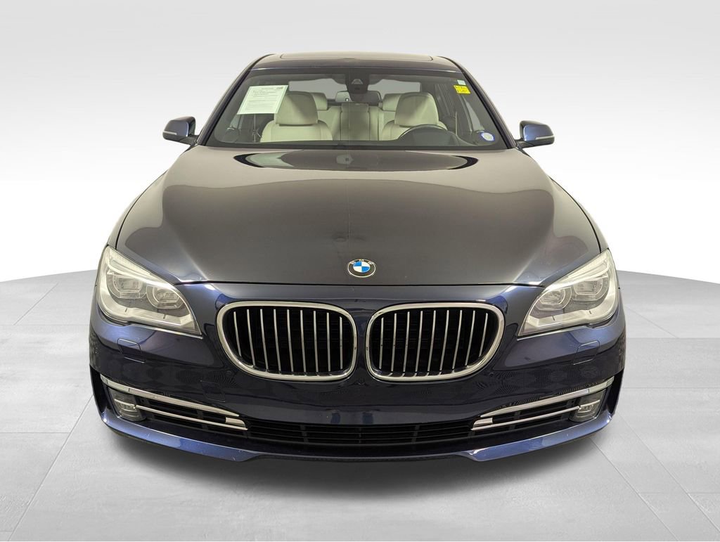 Used 2015 BMW 750Li RWD image 17